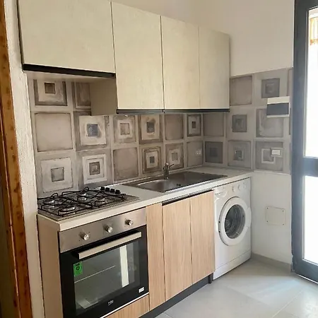 Con Giardino Apartment La Caletta