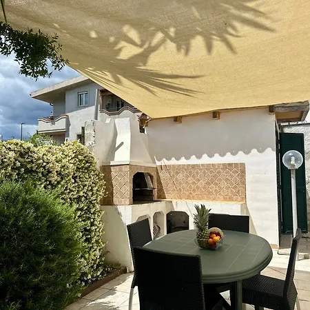 Lägenhet Giardino Privato & Bbq Relax A Per 4 La Caletta